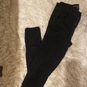 American Eagle Black Hi- Rise Jegging Super Stretch